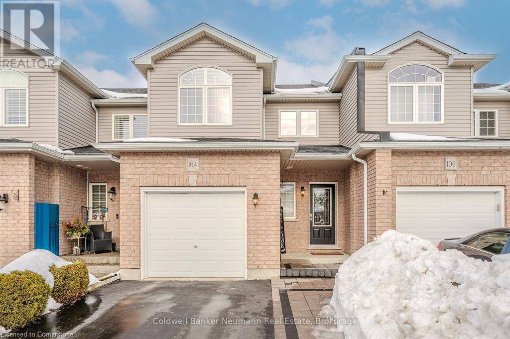 Guelph, ON N1E0K2,104 MUSSEN Street