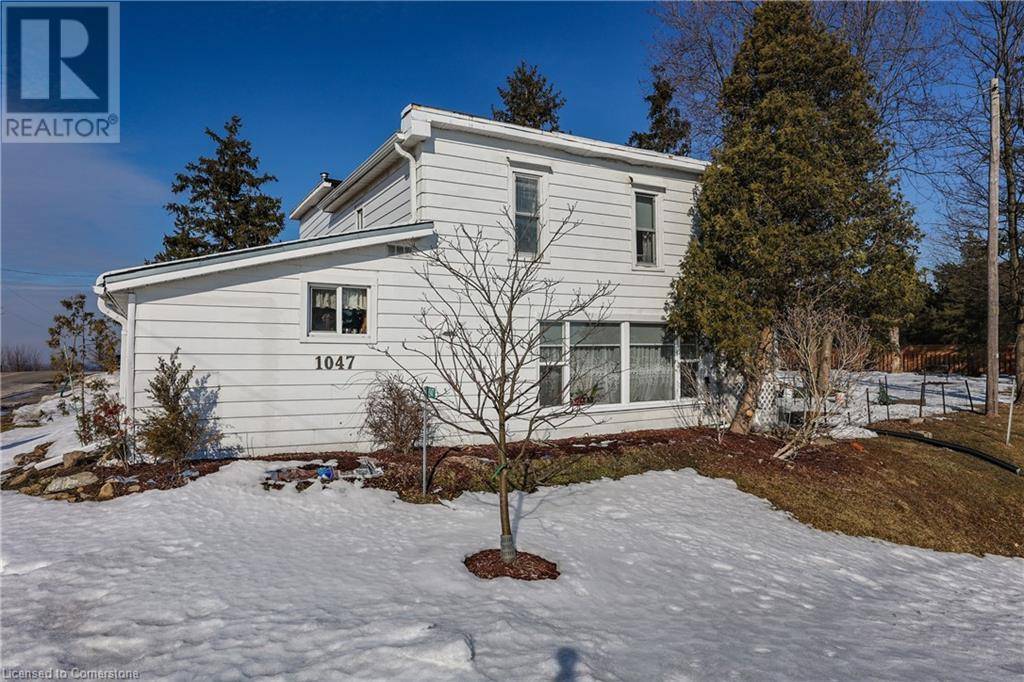 Stoney Creek, ON L8J2X4,1047 RIDGE Road
