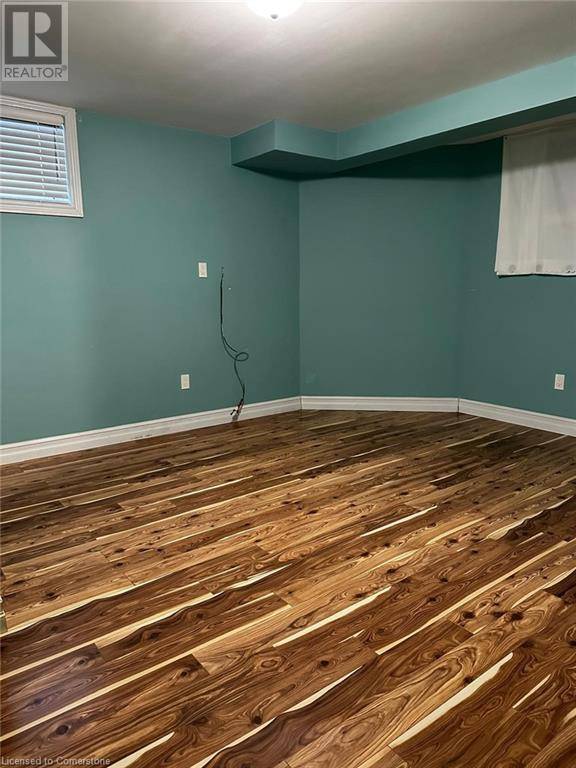 Cambridge, ON N1R8P4,40 LENA CRES #Basement