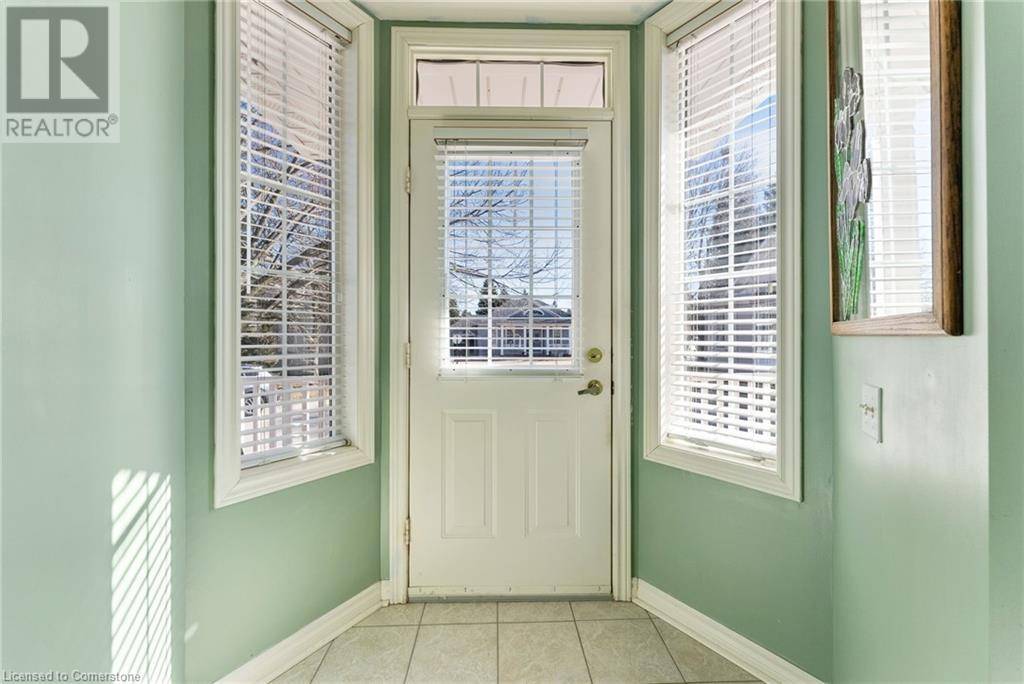 Mount Hope, ON L0R1W0,54 SILVERBIRCH Boulevard
