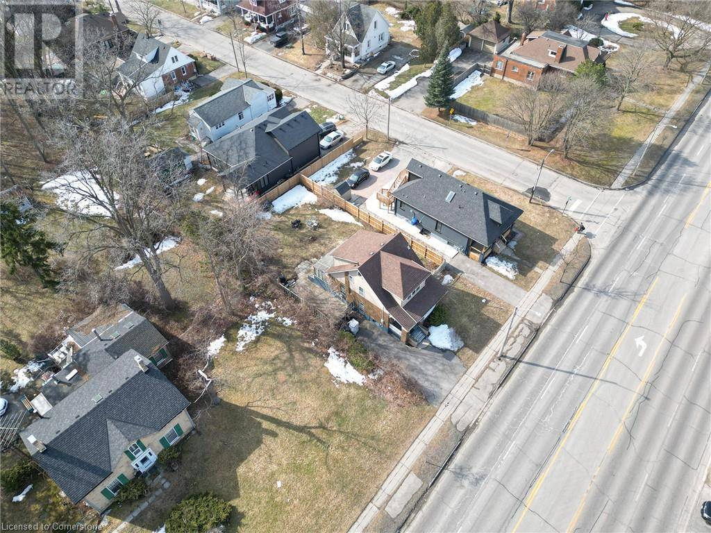 Brantford, ON N3S3S2,755 COLBORNE Street E