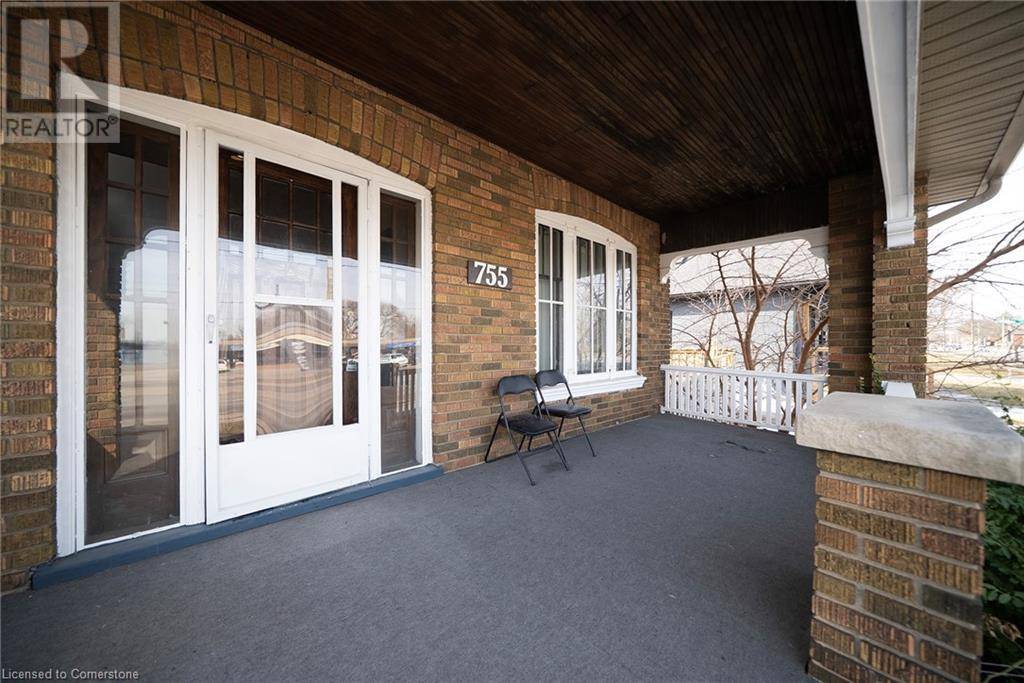 Brantford, ON N3S3S2,755 COLBORNE Street E