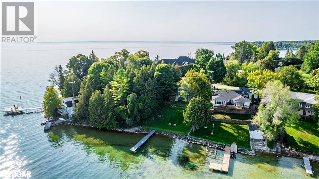 Oro-medonte, ON L3V0R8,47 MOON POINT Drive