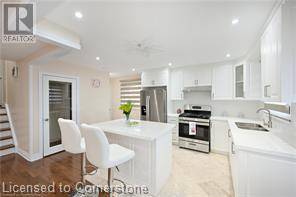 Welland, ON L3T6T2,48 LARCHWOOD Circle