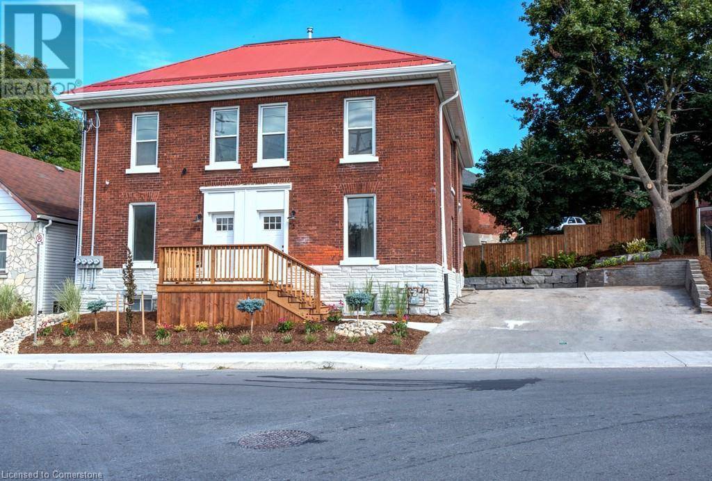 Woodstock, ON N4S1T4,377 MAIN Street