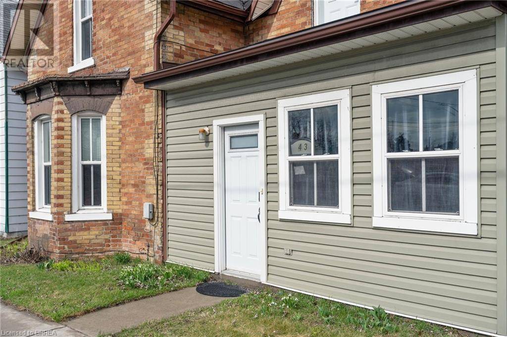 Hagersville, ON N0A1H0,43 MAIN Street N