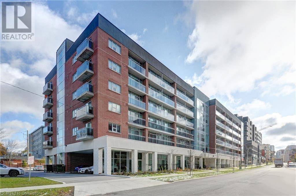 Waterloo, ON N2L3W6,308 LESTER ST #307