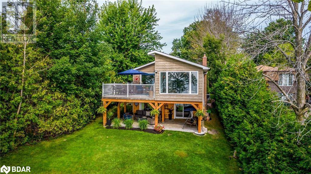 Oro-medonte, ON L0L1T0,1069 LAKESHORE RD Road E
