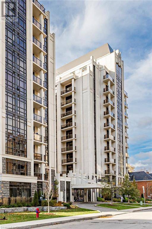 Hamilton, ON L8P0B9,85 ROBINSON STREET ST #206