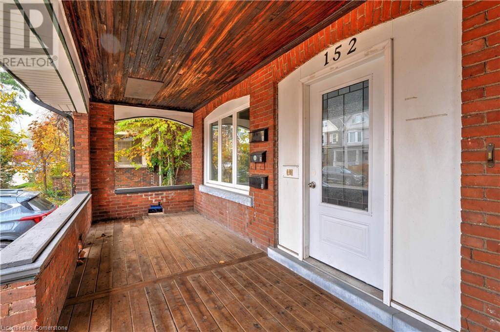Hamilton, ON L8M2G9,152 SANFORD Avenue S
