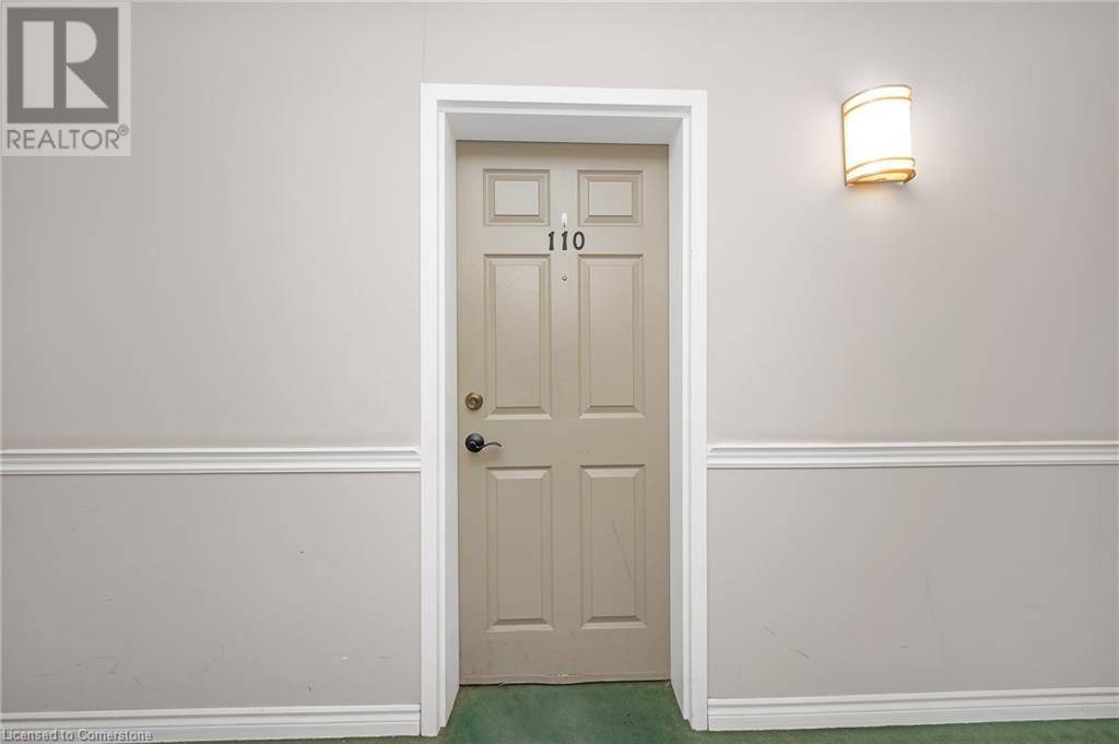 Burlington, ON L7M4M4,4015 KILMER DR #110