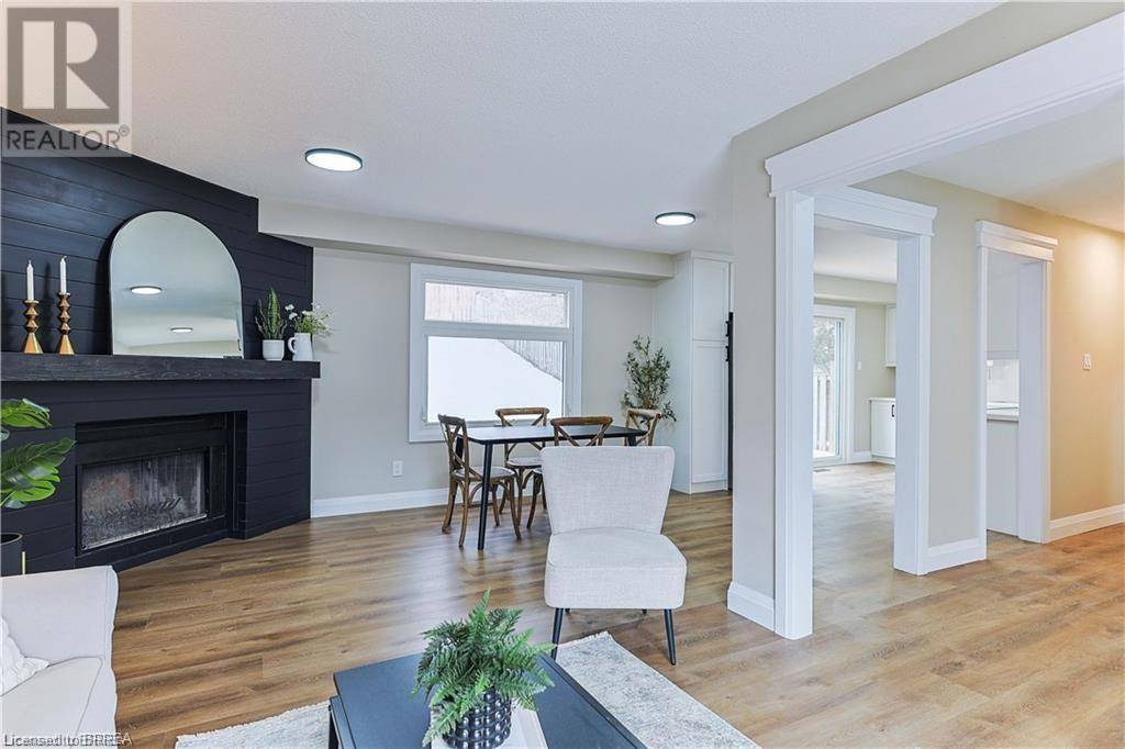 Mississauga, ON L5M3K1,4170 CREDIT POINTE Drive