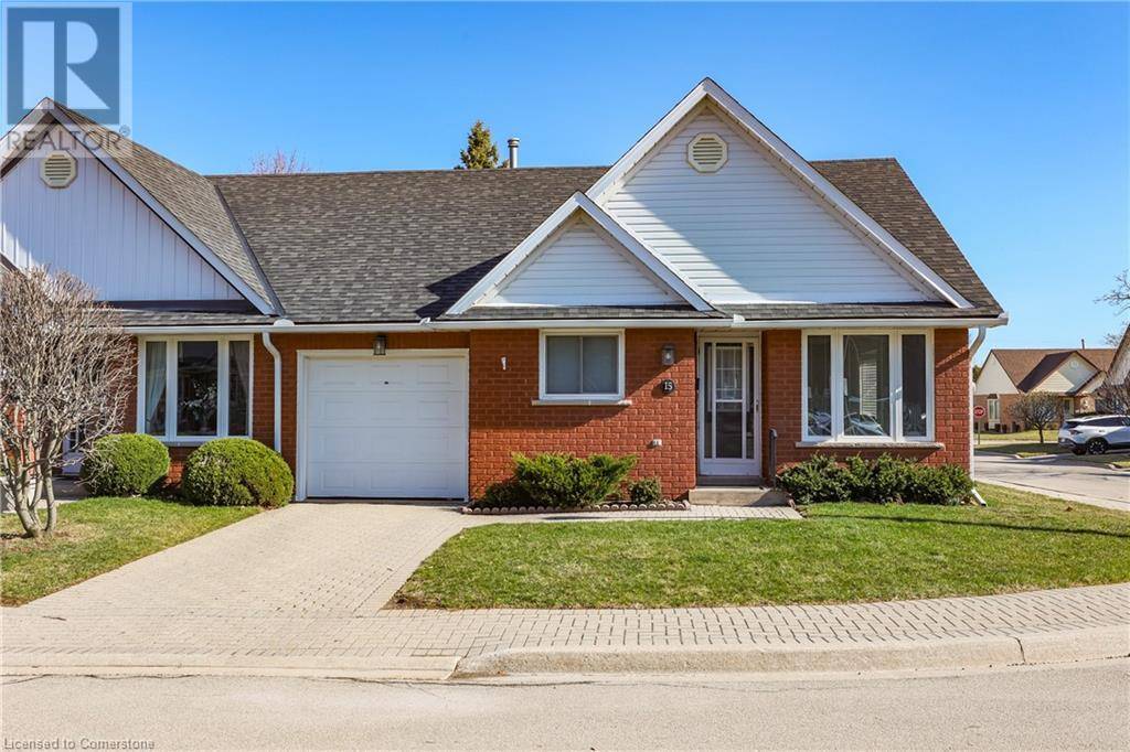 Grimsby, ON L3M5G3,10 WENTWORTH DR #15
