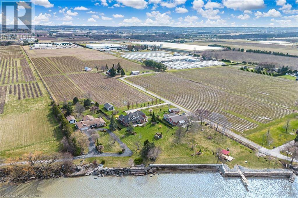 Lincoln, ON L3J0X1,3503 LAKESHORE Road