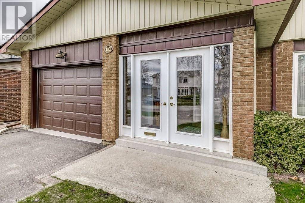 Brampton, ON L6Y2E8,110 ELGIN Drive