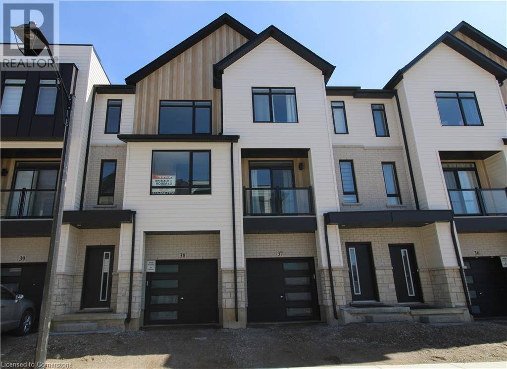Paris, ON N3L0K3,55 TOM BROWN DR #38