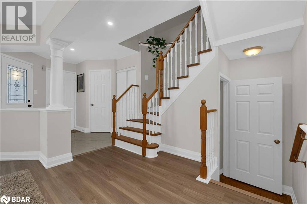 Barrie, ON L4N9P3,67 LESLIE AVE