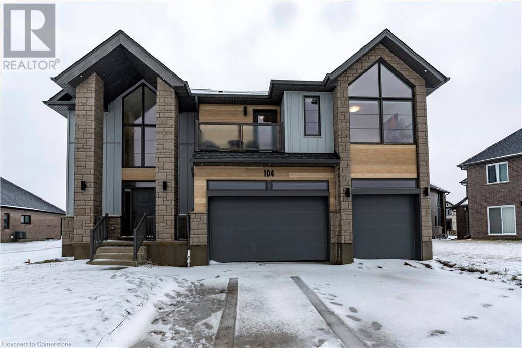 Stratford, ON N5A6S2,104 DEMPSEY Drive