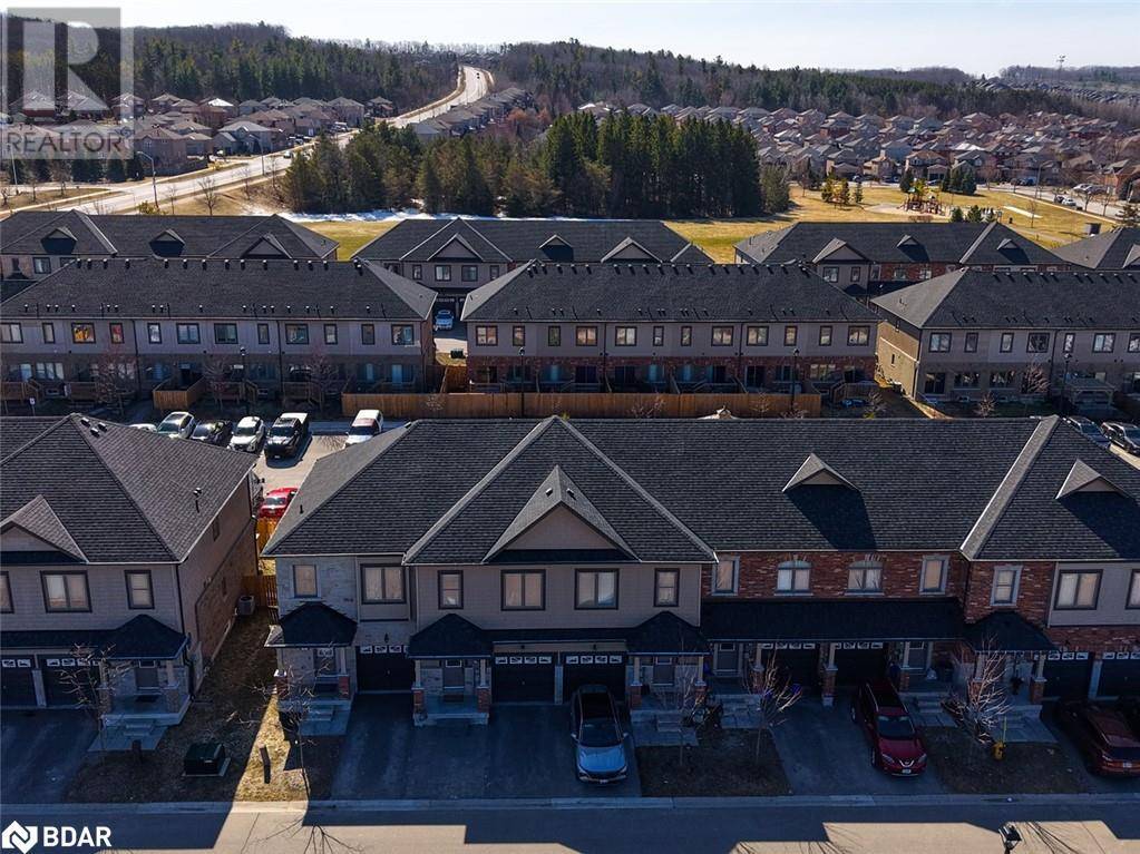 Barrie, ON L4M0K6,23 CYGNUS CRESCENT Crescent
