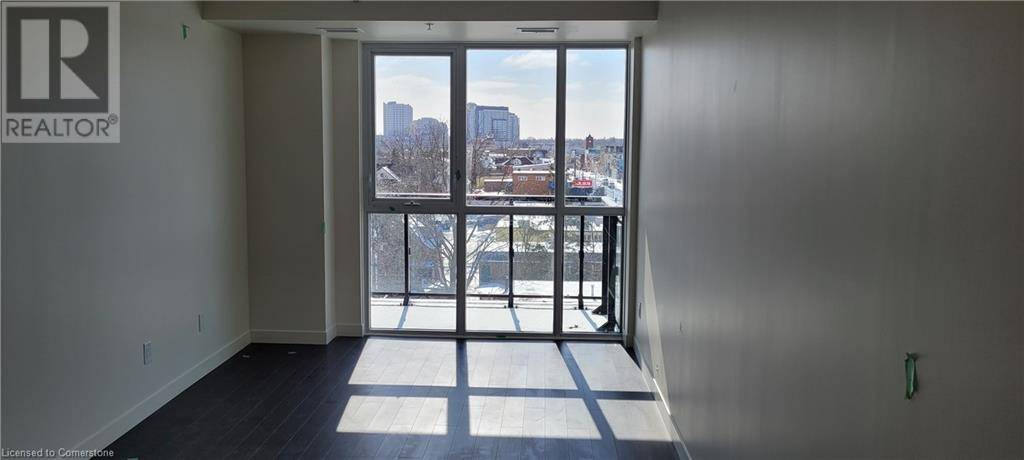 Waterloo, ON N2J2X9,128 KING ST North #603