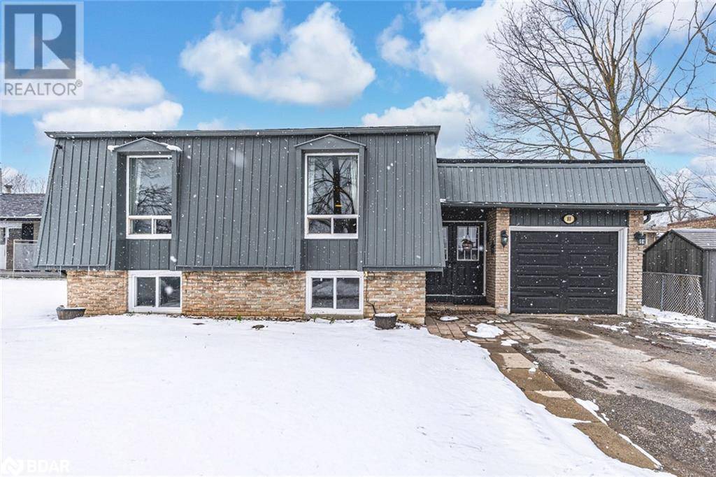 Barrie, ON L4M2Y9,80 DAPHNE Crescent
