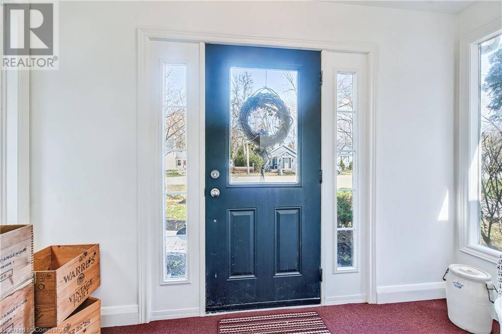 Niagara-on-the-lake, ON L0S1J0,124 MARY Street