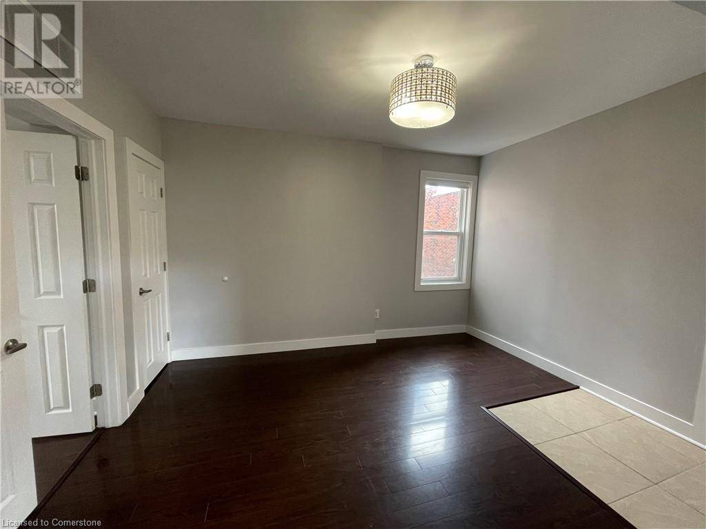 Hamilton, ON L8K1S9,1544 KING ST East #404