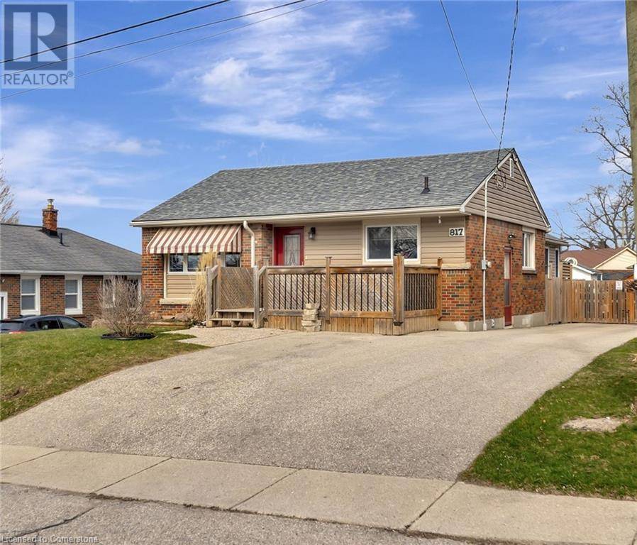 Woodstock, ON N4S5L7,817 KENSINGTON Street