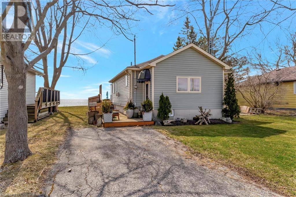 Selkirk, ON N0A1L0,968 SOUTH COAST Drive