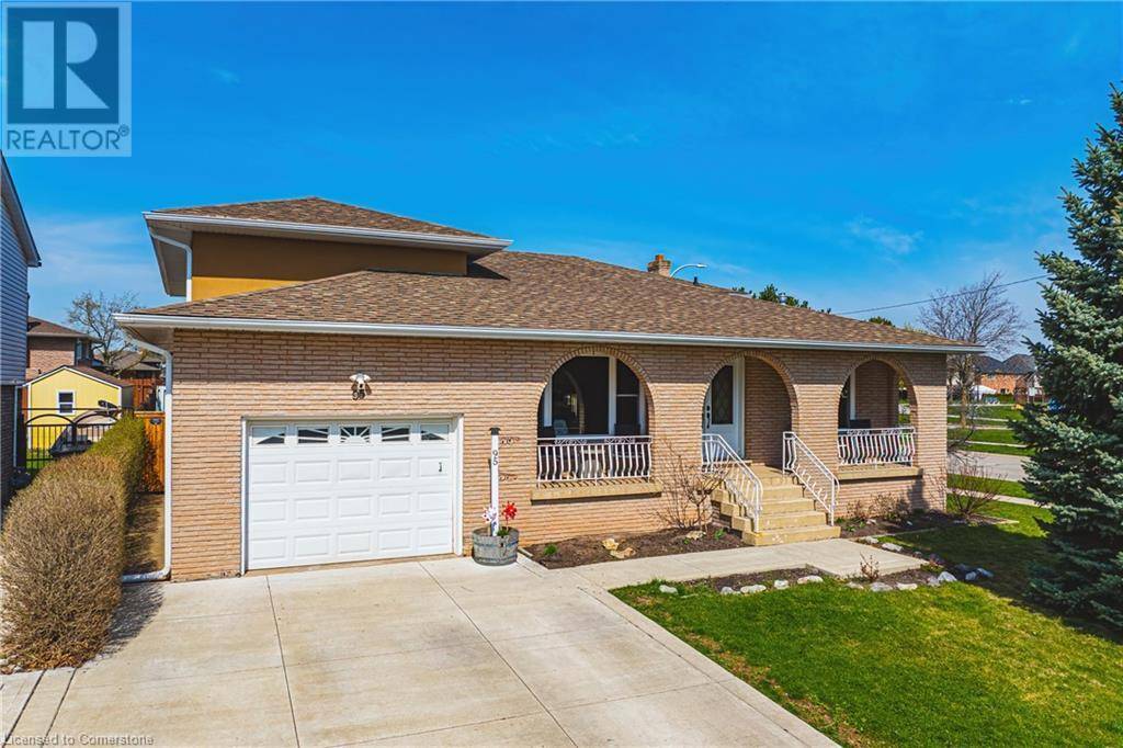 Stoney Creek, ON L8E3T5,95 ELLINGTON Avenue