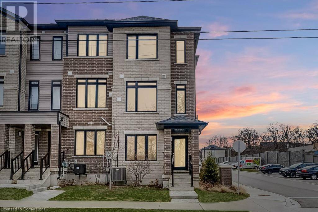 Brantford, ON N3S0K4,585 COLBORNE ST #406