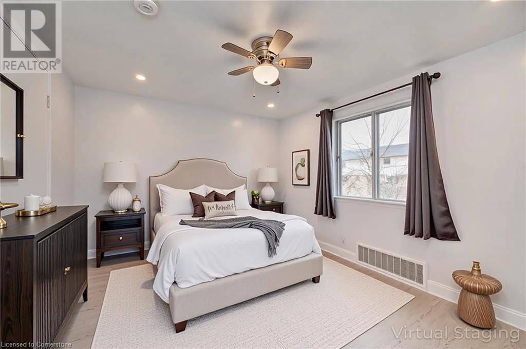 Kitchener, ON N2E3J1,67 VALLEYVIEW RD #37