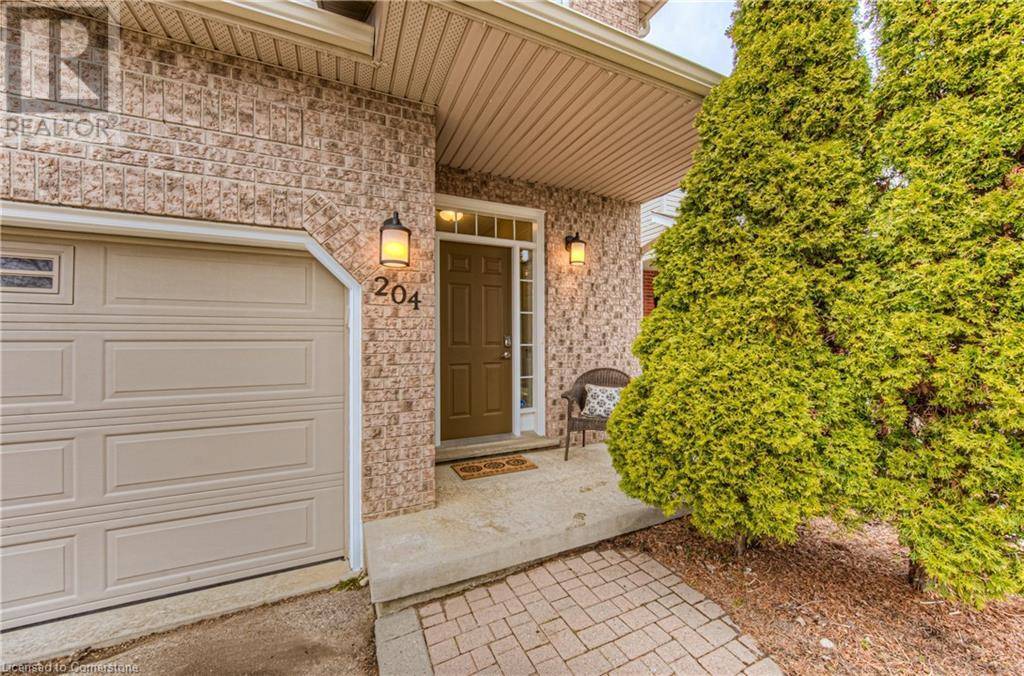Waterloo, ON N2J4Y4,204 HOLBEACH Crescent
