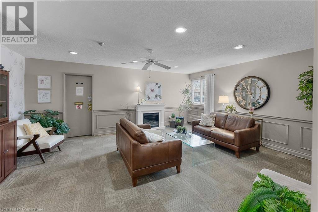 St. Catharines, ON L2N5T2,196 SCOTT ST #222