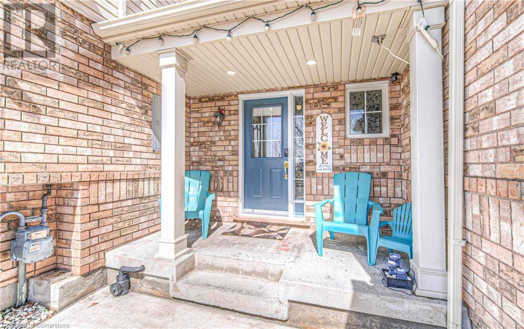 Cambridge, ON N3C0C8,7 ABBOTT Crescent