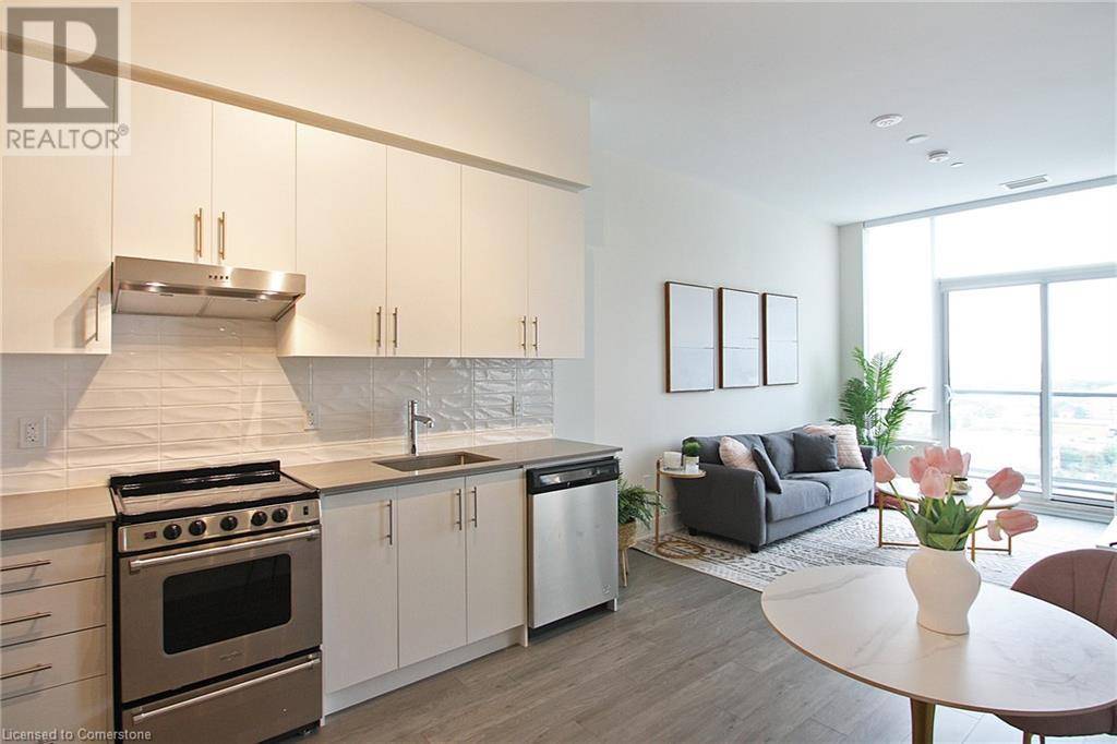 Hamilton, ON L8R0A7,212 KING WILLIAM ST #1413
