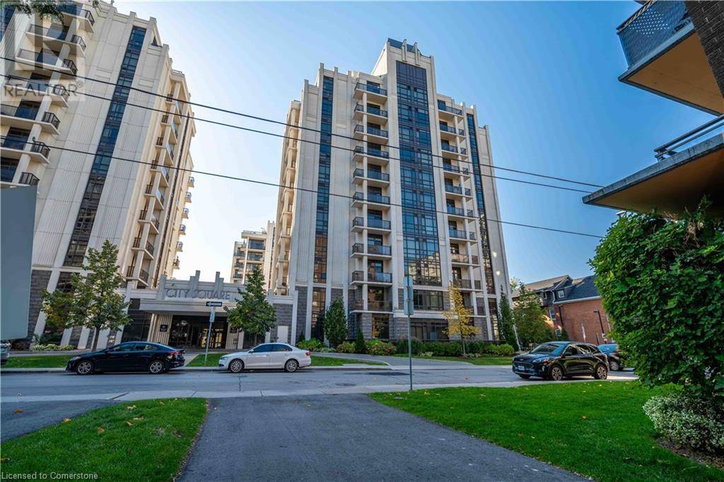 Hamilton, ON L8P0B9,85 ROBINSON ST #509