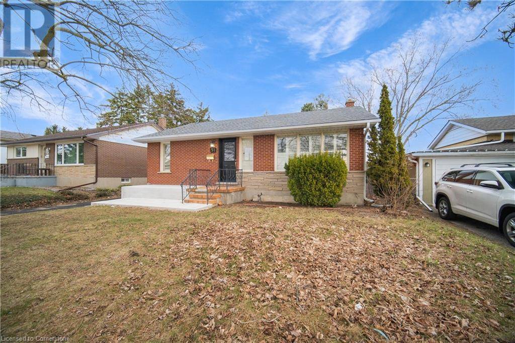 Cambridge, ON N1R4M6,51 ROUSE Avenue