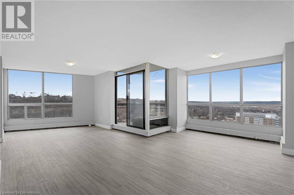 Hamilton, ON L8N3X3,150 CHARLTON AVE East #3308