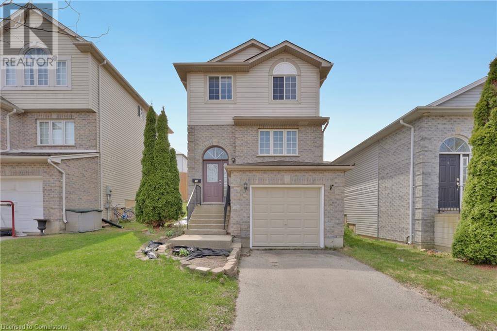 London, ON N5Z5B5,34 PHAIR Crescent