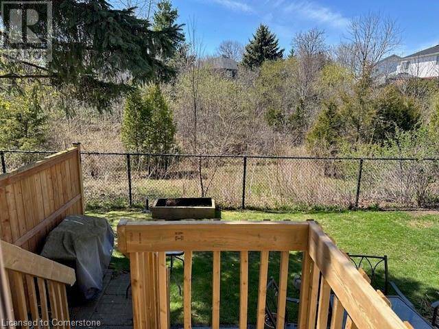 Hamilton, ON L8B1B4,75 RYANS WAY #11