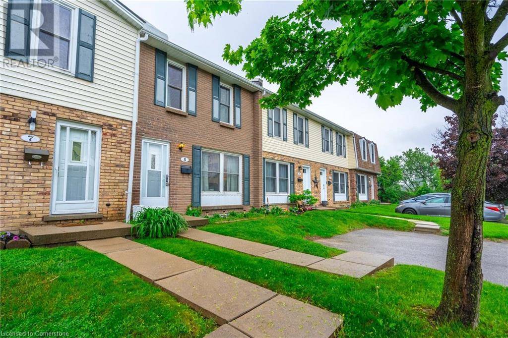 Brantford, ON N3S4Y1,596 GREY ST #8