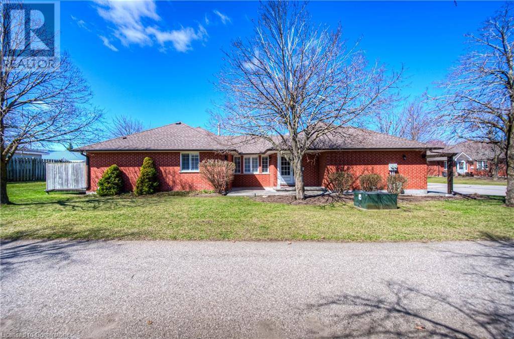 Cambridge, ON N1R8L6,10 ISHERWOOD AVE #53