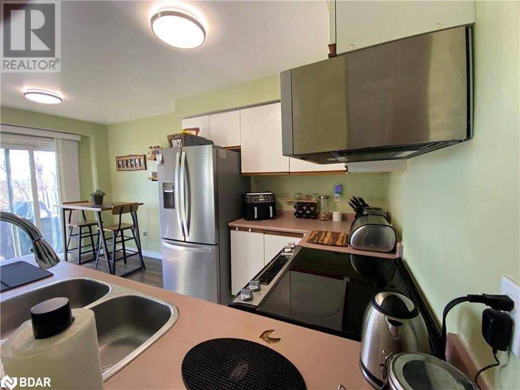 Barrie, ON L4N8J3,41 BRUCKER Road