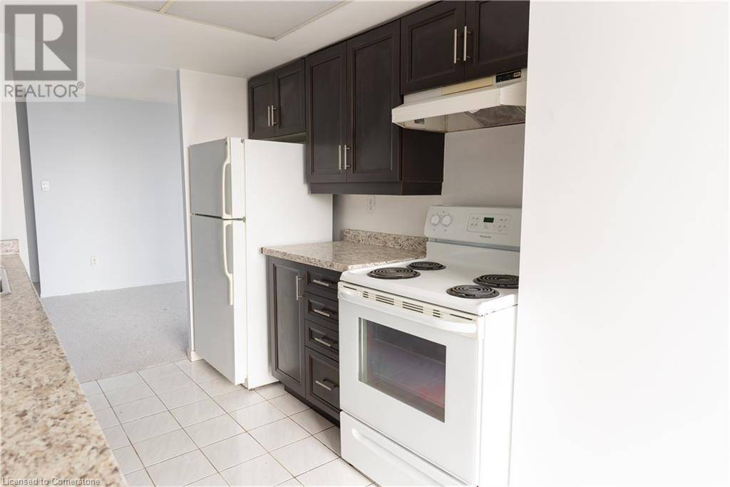 Etobicoke, ON M9V5G8,3 ROWNTREE RD #601