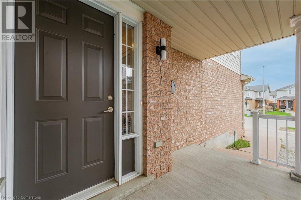 Cambridge, ON N1P1G9,55 LILYWOOD Drive