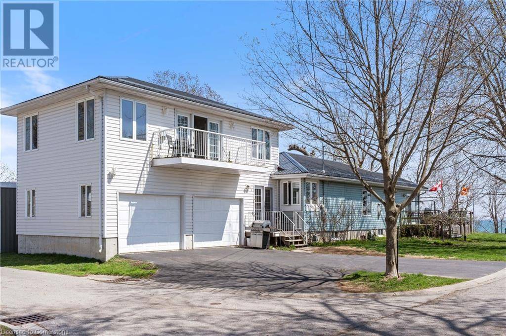 Port Dover, ON N0A1N7,2 BUENA Street