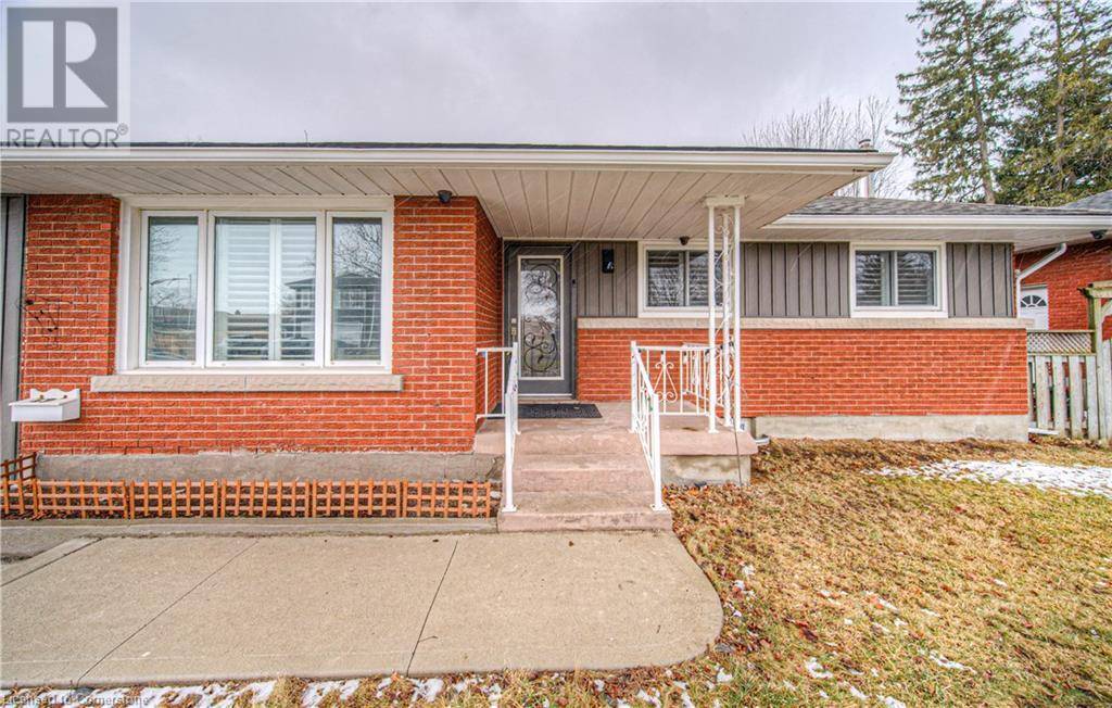 Cambridge, ON N1R1R9,49 VARDON Avenue