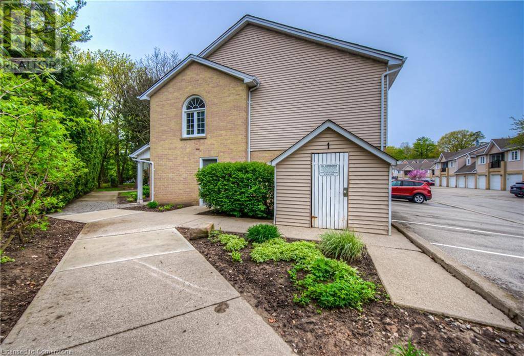 Burlington, ON L7M3Z3,2110 CLEAVER AVE #245