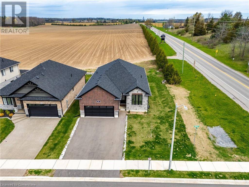Waterford, ON N0E1Y0,207 GIBBONS Street